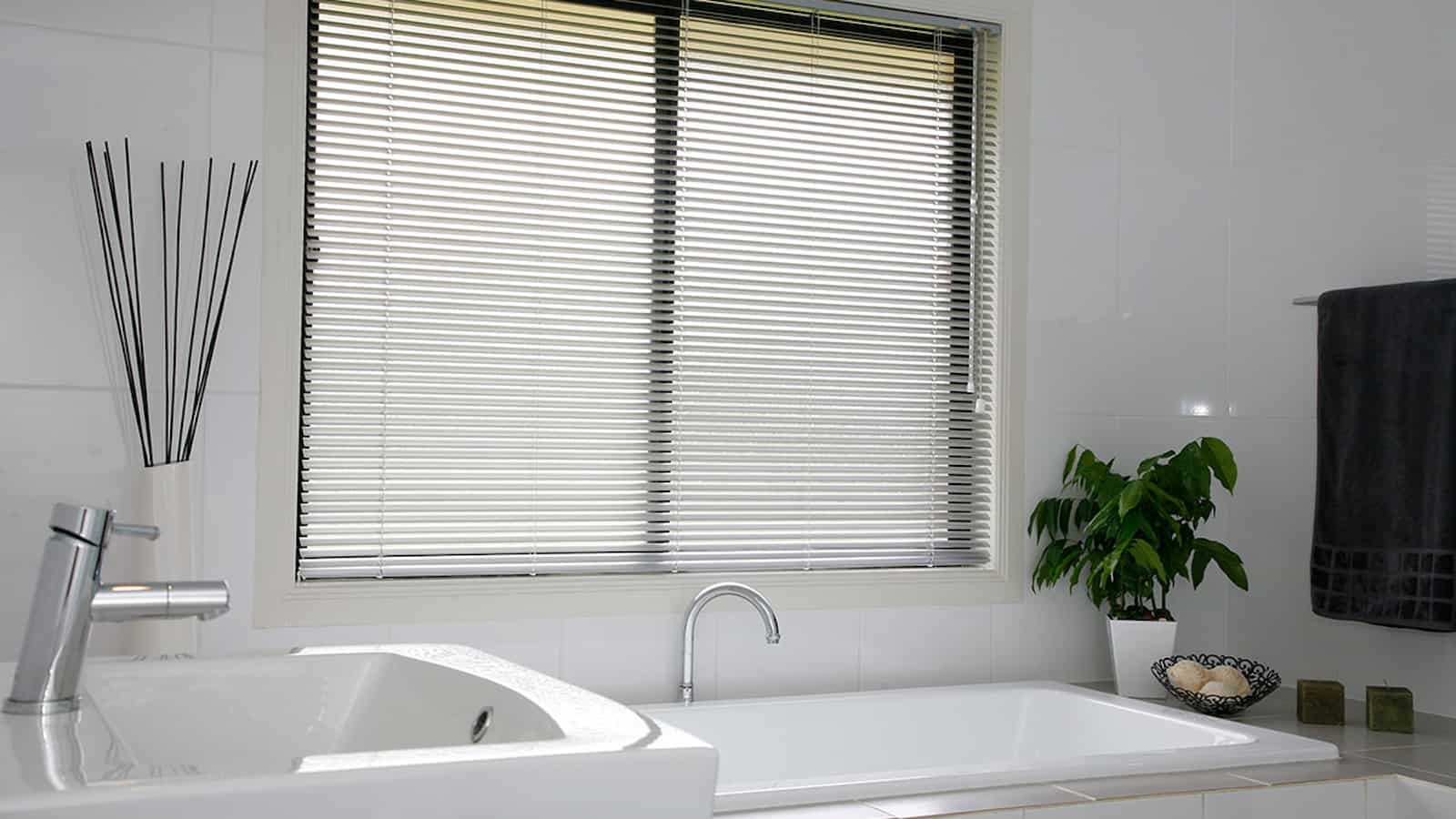 aluminium venetian window blinds